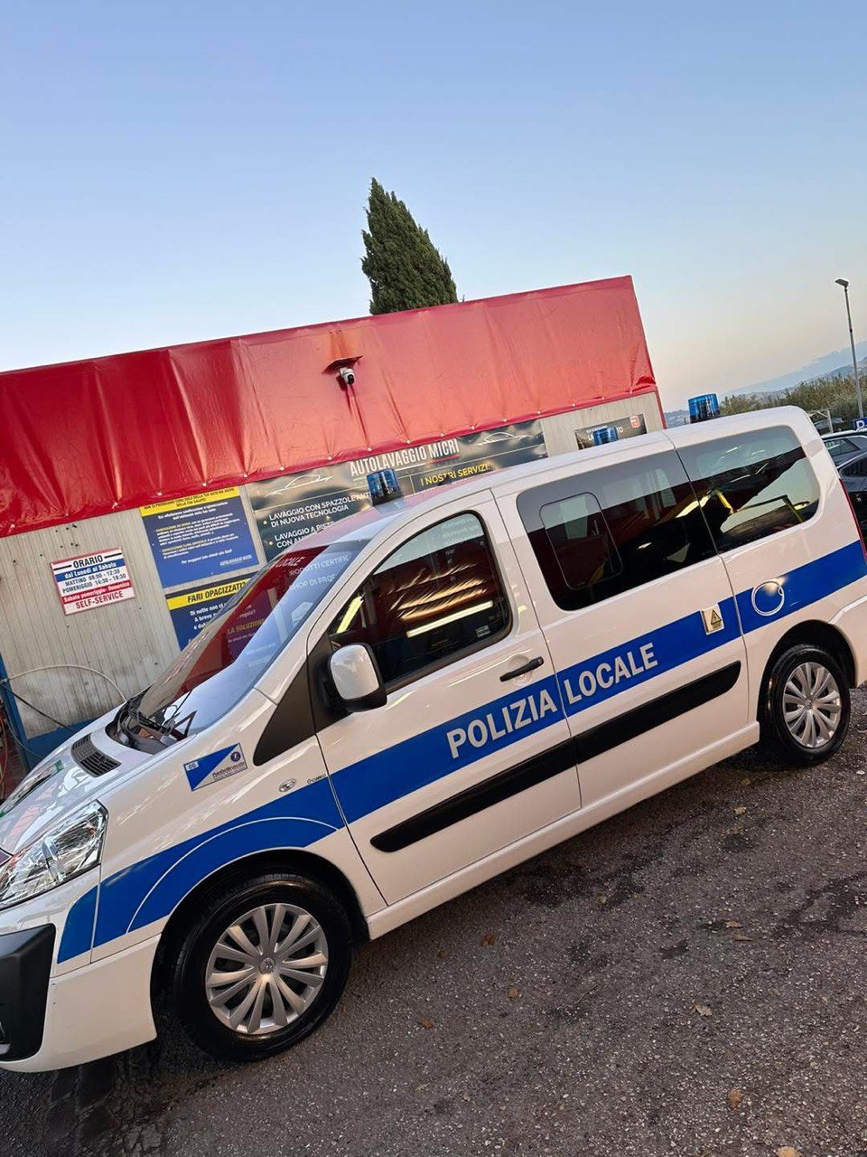 Autolavaggio 2